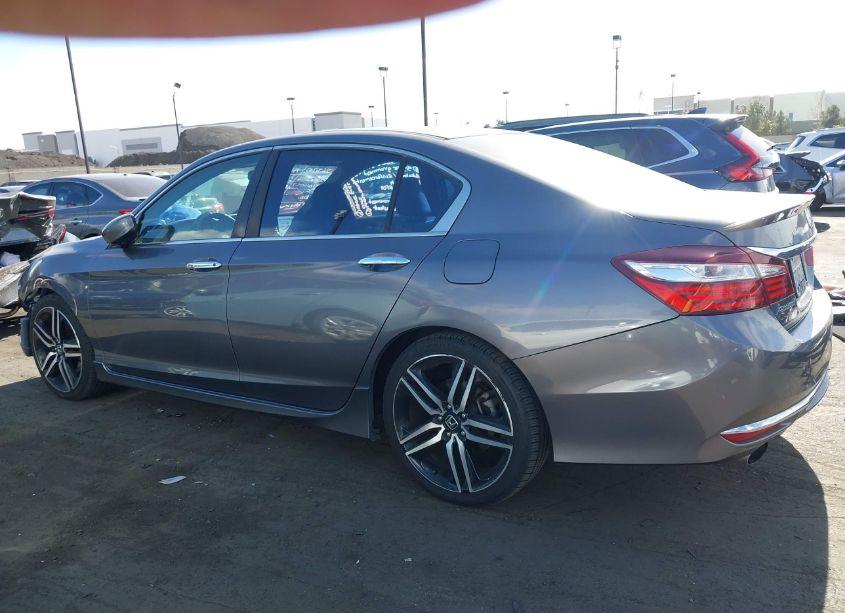 Photo 15 of 2016 Honda Accord SPORT (VIN 1HGCR2F55GA047287)
