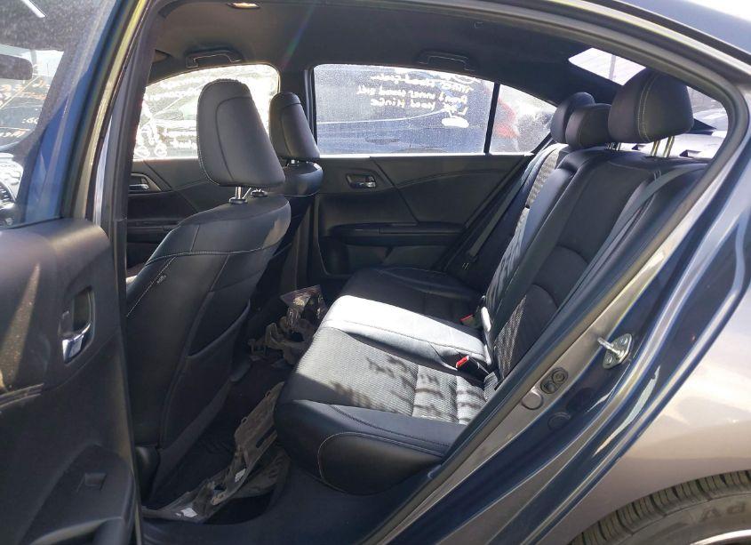 Photo 8 of 2016 Honda Accord SPORT (VIN 1HGCR2F55GA047287)
