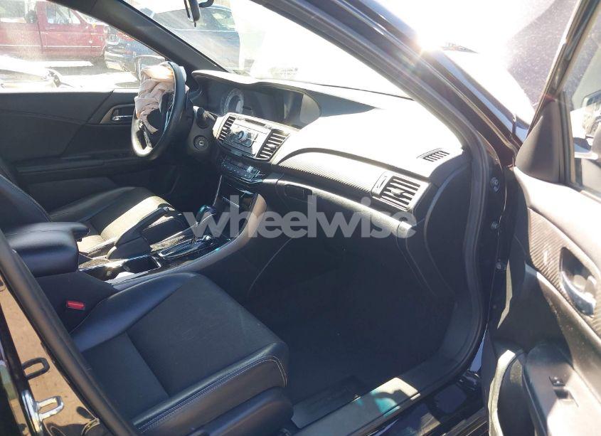 Photo 5 of 2016 Honda Accord SPORT (VIN 1HGCR2F55GA065224)