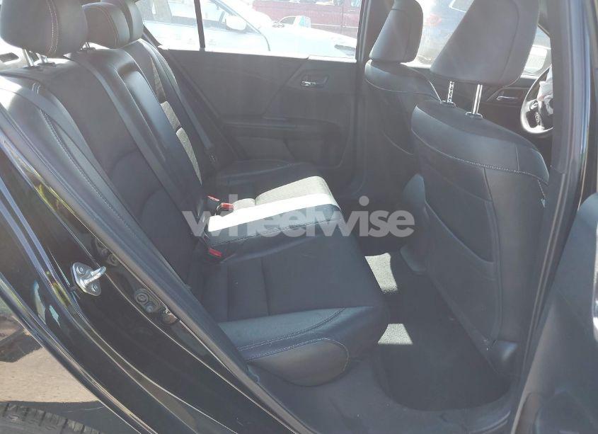 Photo 8 of 2016 Honda Accord SPORT (VIN 1HGCR2F55GA065224)