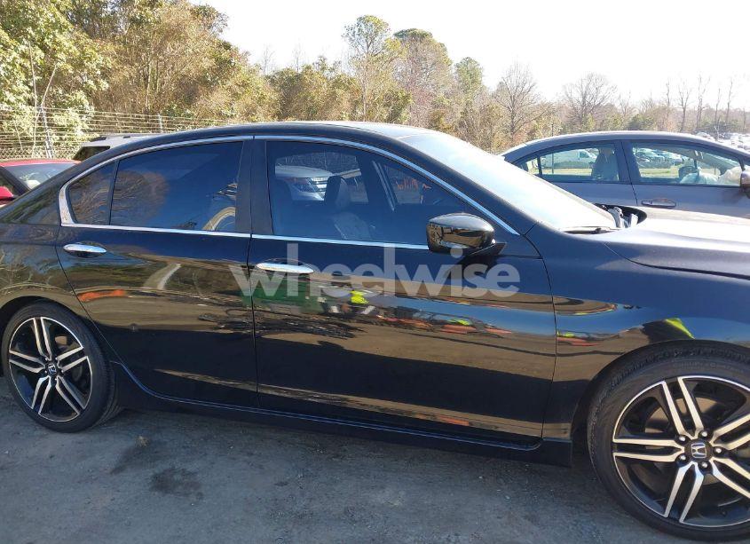 Photo 13 of 2016 Honda Accord SPORT (VIN 1HGCR2F55GA072612)