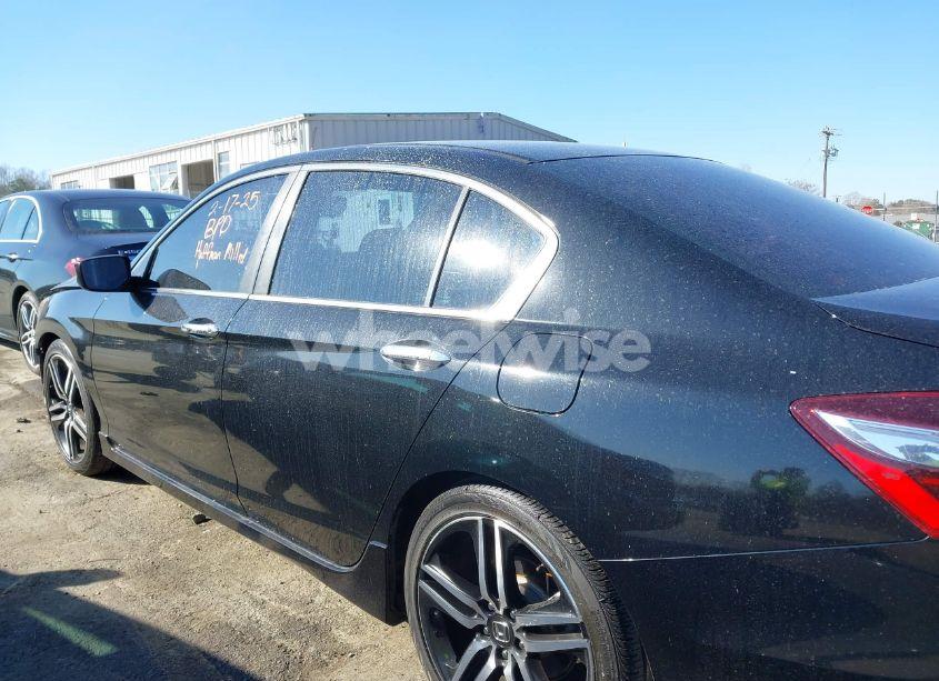 Photo 14 of 2016 Honda Accord SPORT (VIN 1HGCR2F55GA072612)