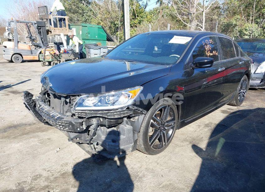 Photo 2 of 2016 Honda Accord SPORT (VIN 1HGCR2F55GA072612)