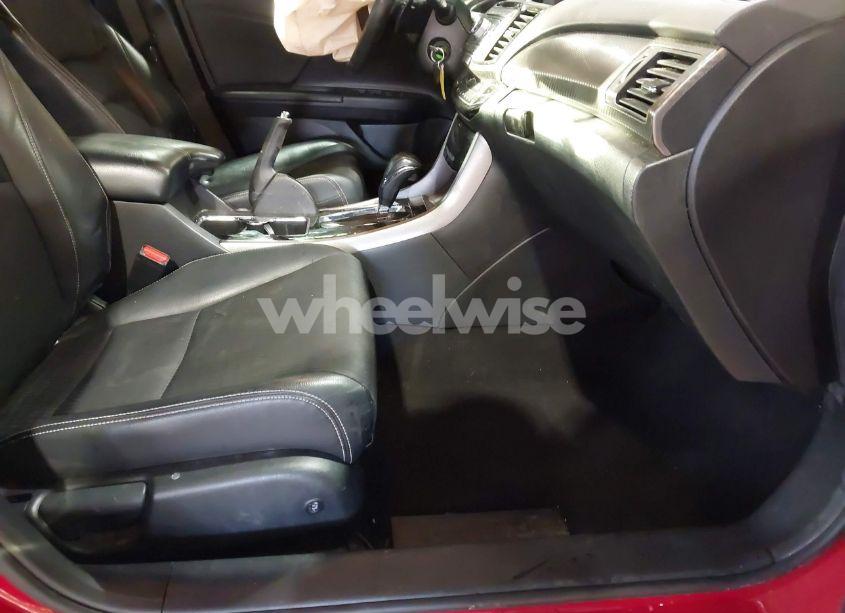 Photo 5 of 2016 Honda Accord SPORT (VIN 1HGCR2F55GA143999)