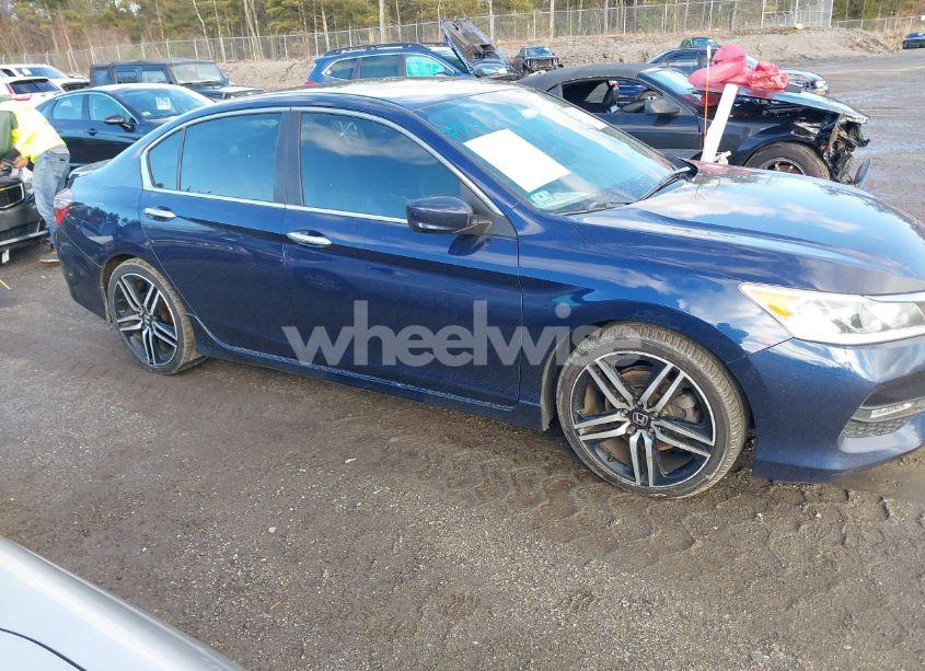 Photo 13 of 2016 Honda Accord SPORT (VIN 1HGCR2F55GA163217)