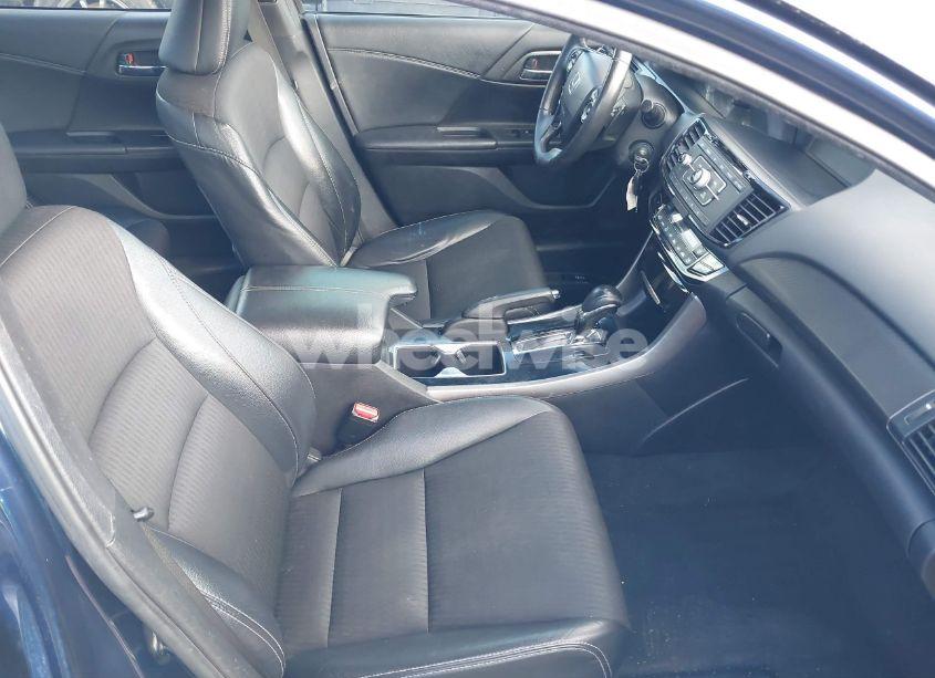 Photo 5 of 2016 Honda Accord SPORT (VIN 1HGCR2F55GA163217)