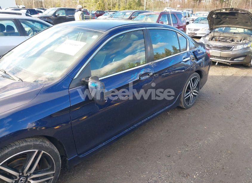 Photo 6 of 2016 Honda Accord SPORT (VIN 1HGCR2F55GA163217)