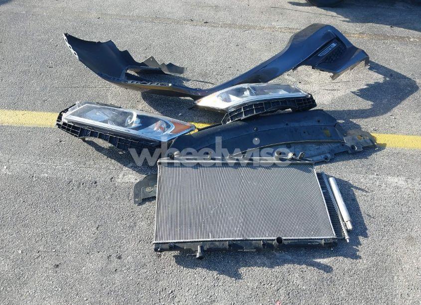 Photo 12 of 2016 Honda Accord SPORT (VIN 1HGCR2F55GA164724)