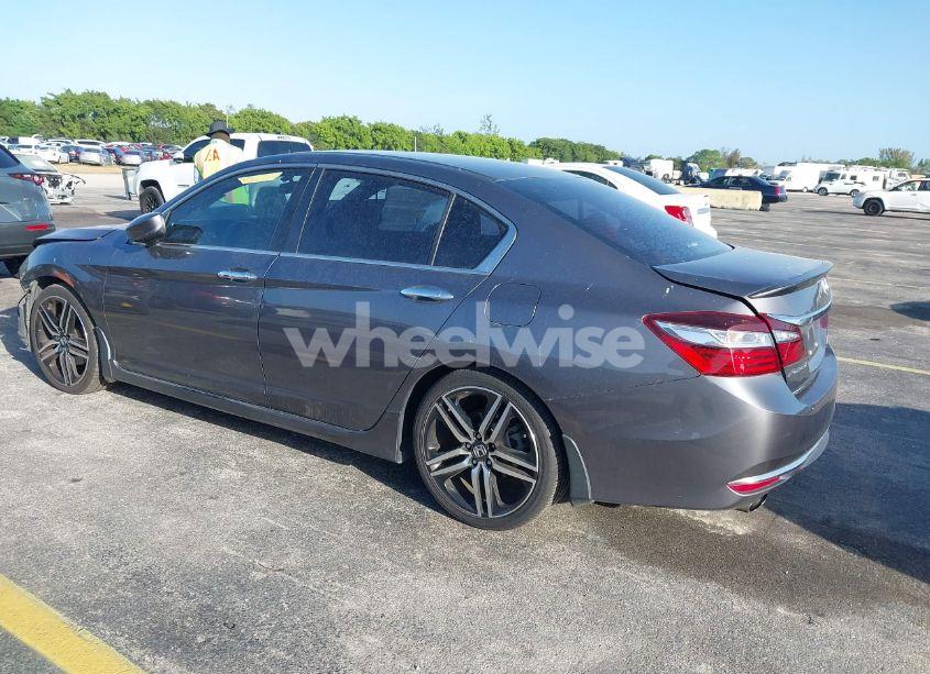 Photo 3 of 2016 Honda Accord SPORT (VIN 1HGCR2F55GA164724)