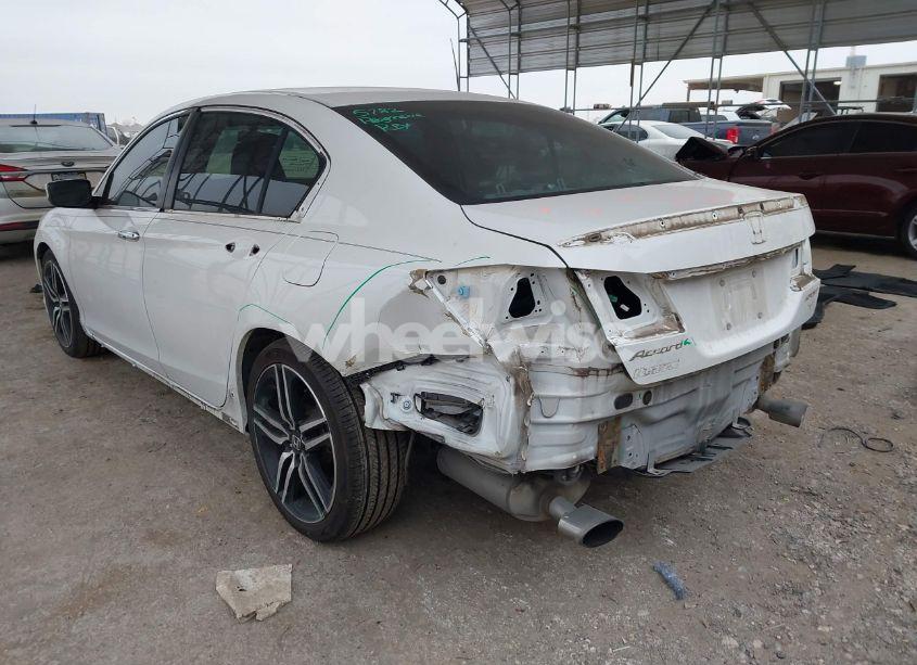 Photo 3 of 2016 Honda Accord SPORT (VIN 1HGCR2F55GA198694)