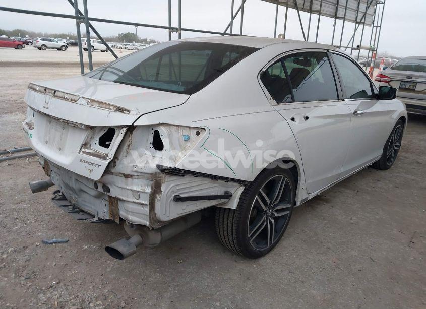 Photo 4 of 2016 Honda Accord SPORT (VIN 1HGCR2F55GA198694)