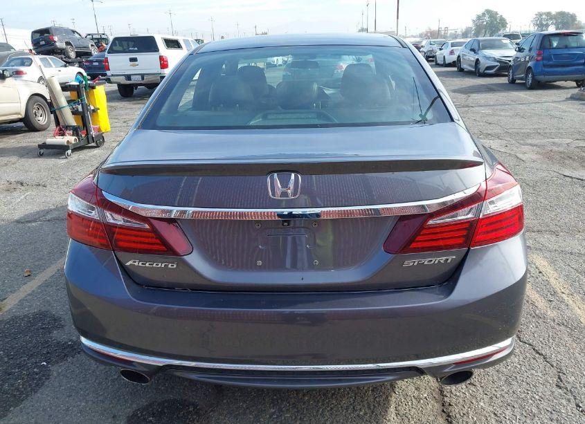 Photo 16 of 2016 Honda Accord SPORT (VIN 1HGCR2F55GA203067)