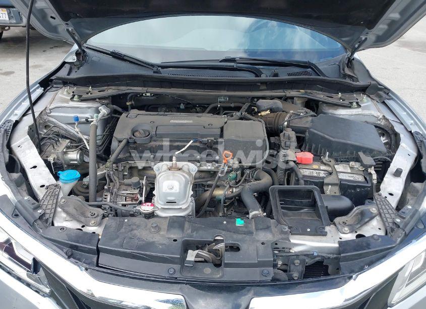 Photo 10 of 2016 Honda Accord SPORT (VIN 1HGCR2F55GA234044)