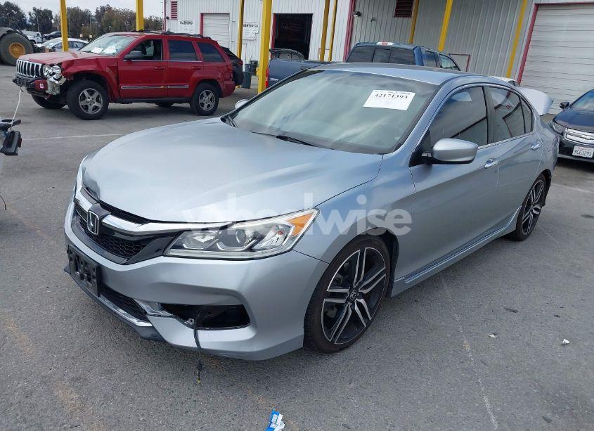 Photo 2 of 2016 Honda Accord SPORT (VIN 1HGCR2F55GA234044)