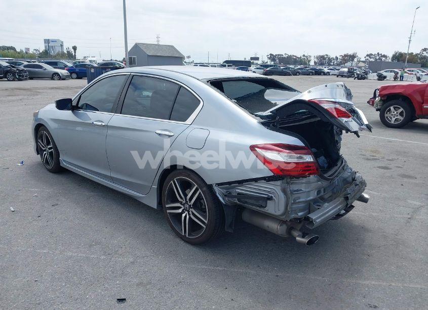 Photo 3 of 2016 Honda Accord SPORT (VIN 1HGCR2F55GA234044)