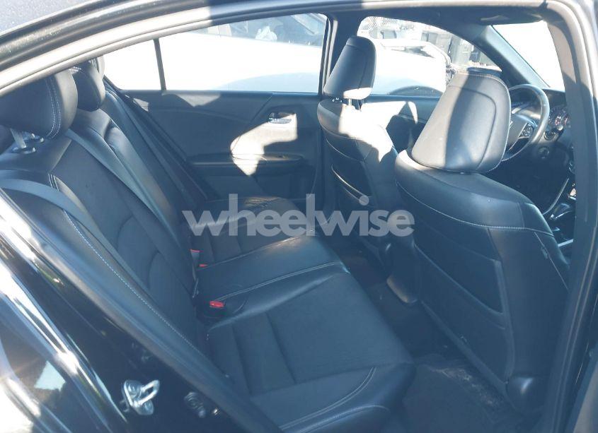 Photo 8 of 2017 Honda Accord SPORT (VIN 1HGCR2F55HA022763)