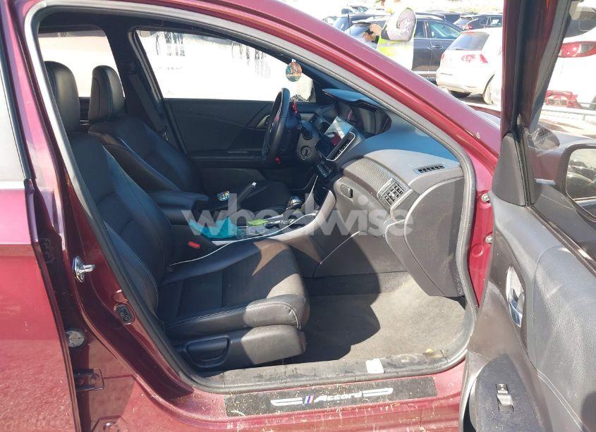 Photo 5 of 2017 Honda Accord SPORT (VIN 1HGCR2F55HA041619)