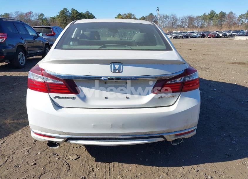 Photo 16 of 2017 Honda Accord SPORT (VIN 1HGCR2F55HA046089)