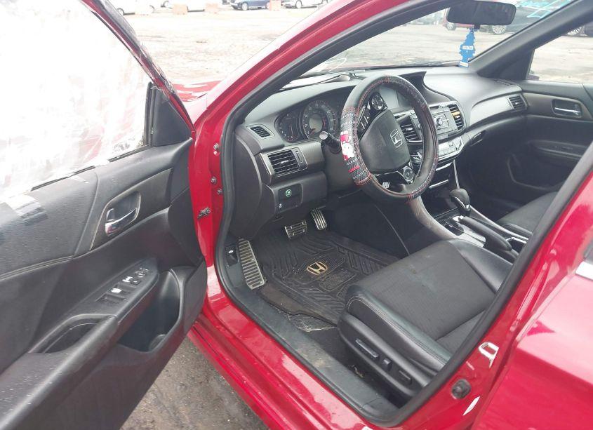 Photo 5 of 2017 Honda Accord SPORT (VIN 1HGCR2F55HA048778)