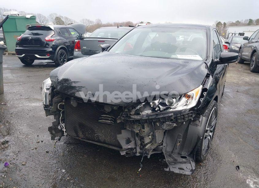 Photo 12 of 2017 Honda Accord SPORT (VIN 1HGCR2F55HA185512)