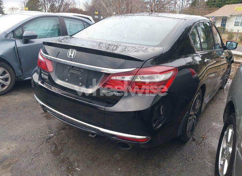 Photo 4 of 2017 Honda Accord SPORT (VIN 1HGCR2F55HA185512)