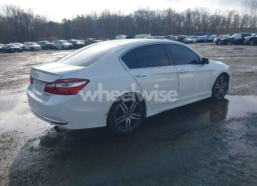 Photo 4 of 2017 Honda Accord SPORT (VIN 1HGCR2F55HA193173)