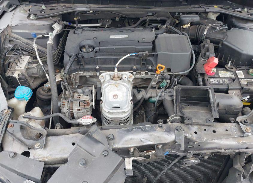 Photo 10 of 2017 Honda Accord SPORT (VIN 1HGCR2F55HA280491)