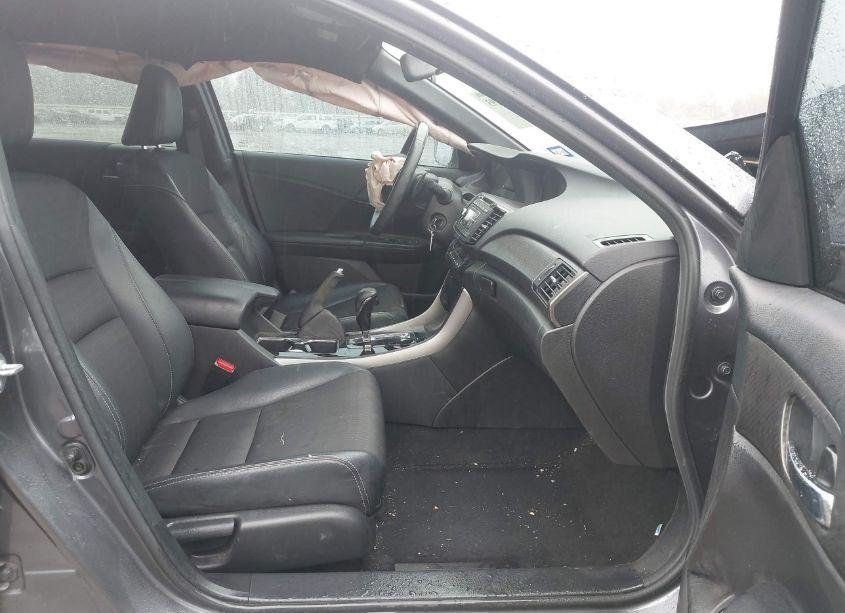 Photo 5 of 2017 Honda Accord SPORT (VIN 1HGCR2F55HA297694)