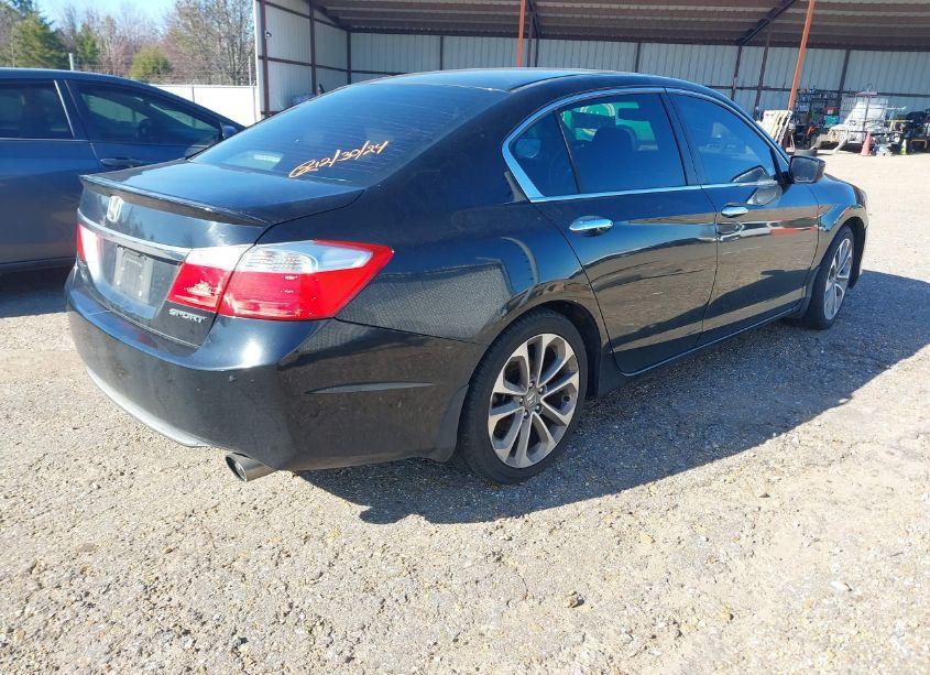 Photo 4 of 2013 Honda Accord SPORT (VIN 1HGCR2F56DA037914)