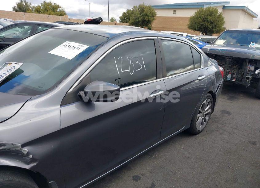 Photo 14 of 2013 Honda Accord SPORT (VIN 1HGCR2F56DA086871)