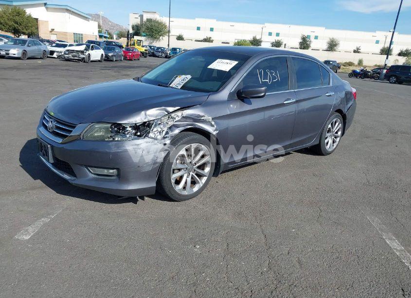 Photo 2 of 2013 Honda Accord SPORT (VIN 1HGCR2F56DA086871)