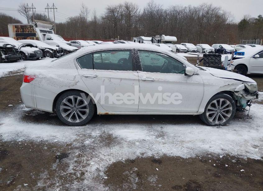 Photo 13 of 2013 Honda Accord SPORT (VIN 1HGCR2F56DA179339)