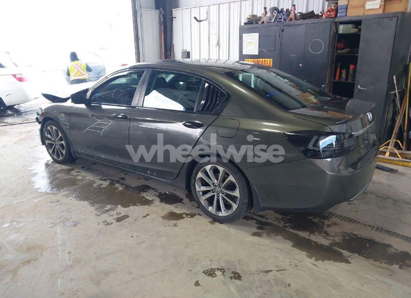 Photo 3 of 2013 Honda Accord SPORT (VIN 1HGCR2F56DA189384)