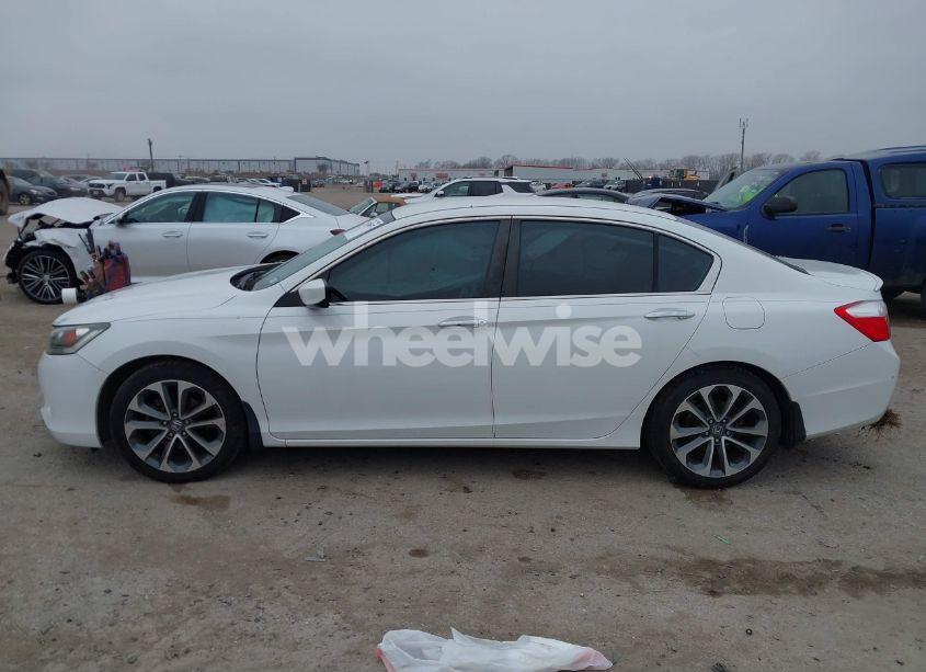 Photo 14 of 2013 Honda Accord SPORT (VIN 1HGCR2F56DA196755)