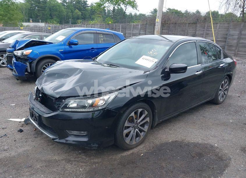 Photo 2 of 2013 Honda Accord SPORT (VIN 1HGCR2F56DA213585)