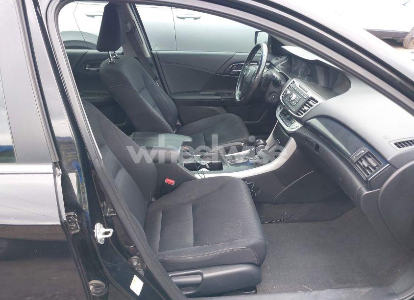 Photo 5 of 2013 Honda Accord SPORT (VIN 1HGCR2F56DA213585)