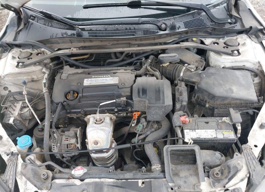 Photo 10 of 2013 Honda Accord SPORT (VIN 1HGCR2F56DA218169)