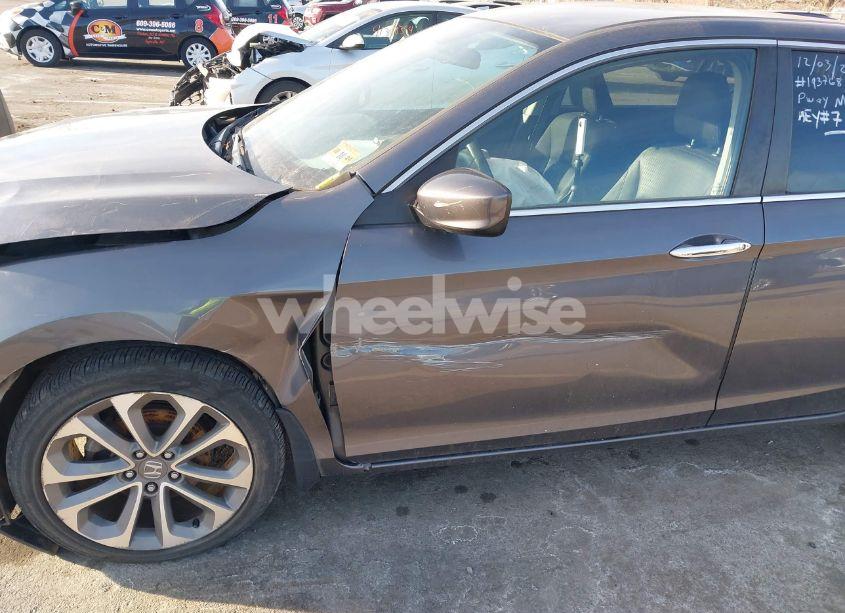 Photo 6 of 2013 Honda Accord SPORT (VIN 1HGCR2F56DA267095)