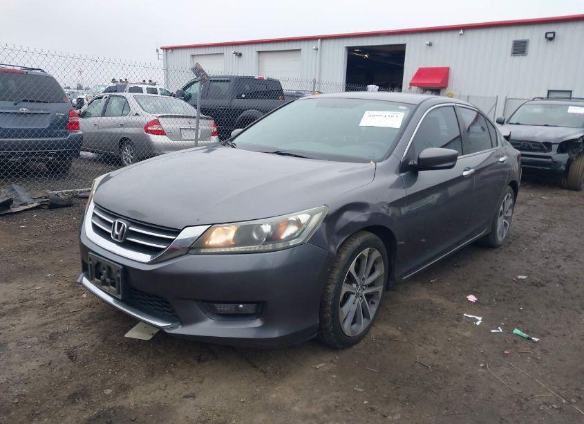 Photo 2 of 2014 Honda Accord SPORT (VIN 1HGCR2F56EA044377)