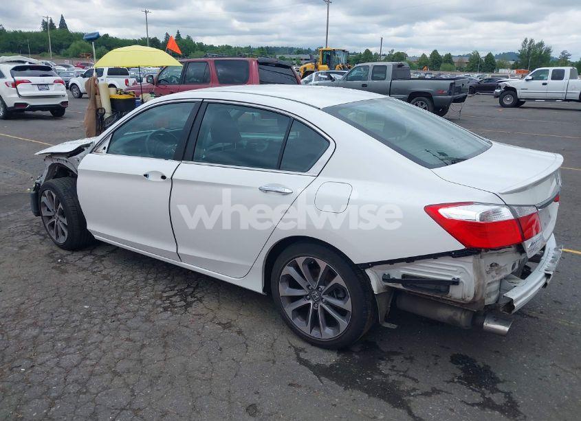Photo 3 of 2014 Honda Accord SPORT (VIN 1HGCR2F56EA098780)