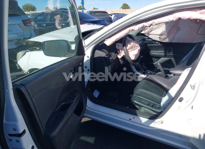 Photo 5 of 2014 Honda Accord SPORT (VIN 1HGCR2F56EA106229)