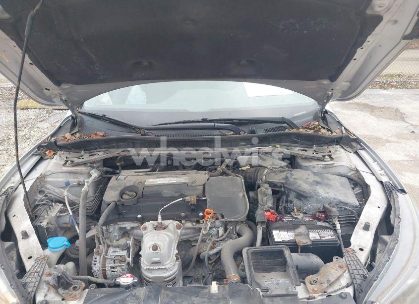 Photo 10 of 2014 Honda Accord SPORT (VIN 1HGCR2F56EA128988)