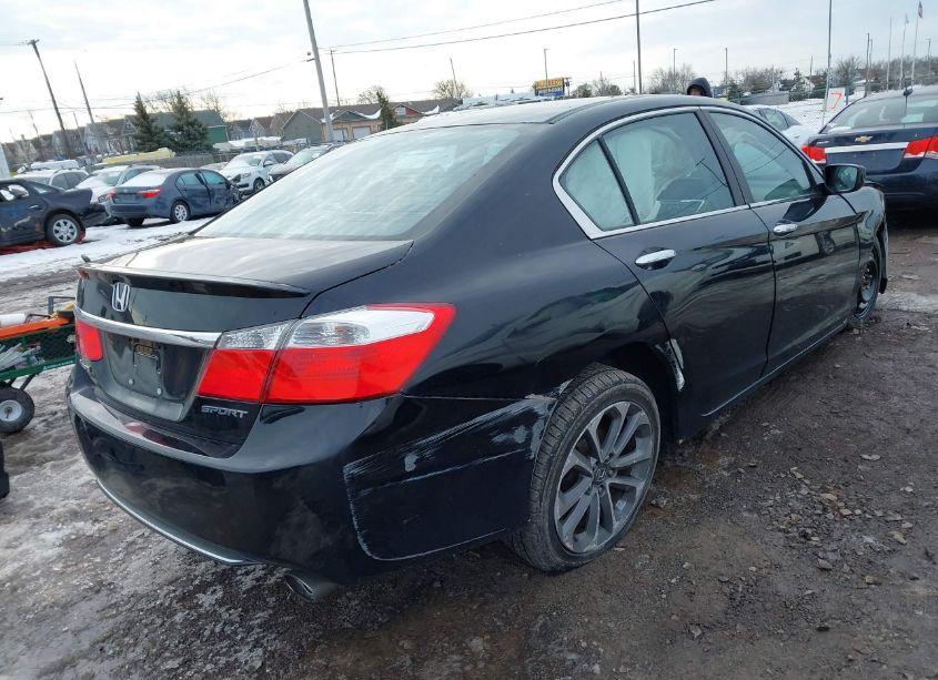 Photo 4 of 2014 Honda Accord SPORT (VIN 1HGCR2F56EA171906)