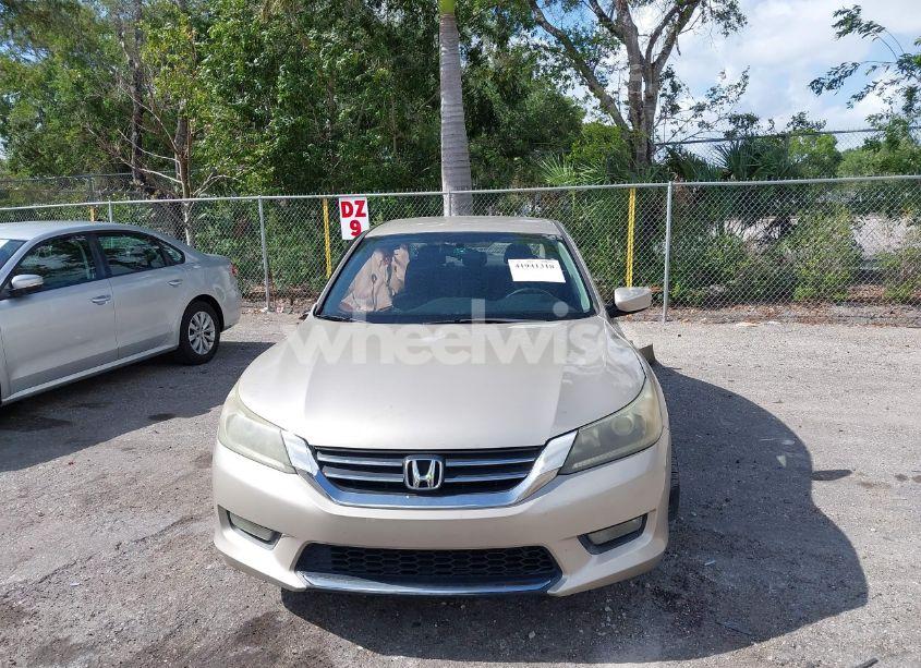 Photo 12 of 2014 Honda Accord SPORT (VIN 1HGCR2F56EA241517)