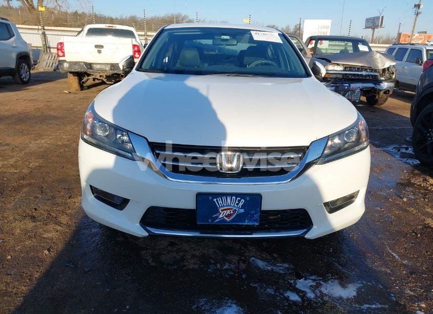 Photo 13 of 2014 Honda Accord SPORT (VIN 1HGCR2F56EA253215)