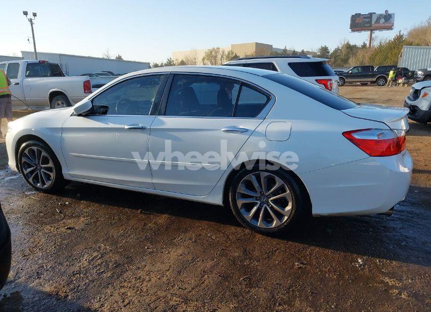 Photo 15 of 2014 Honda Accord SPORT (VIN 1HGCR2F56EA253215)