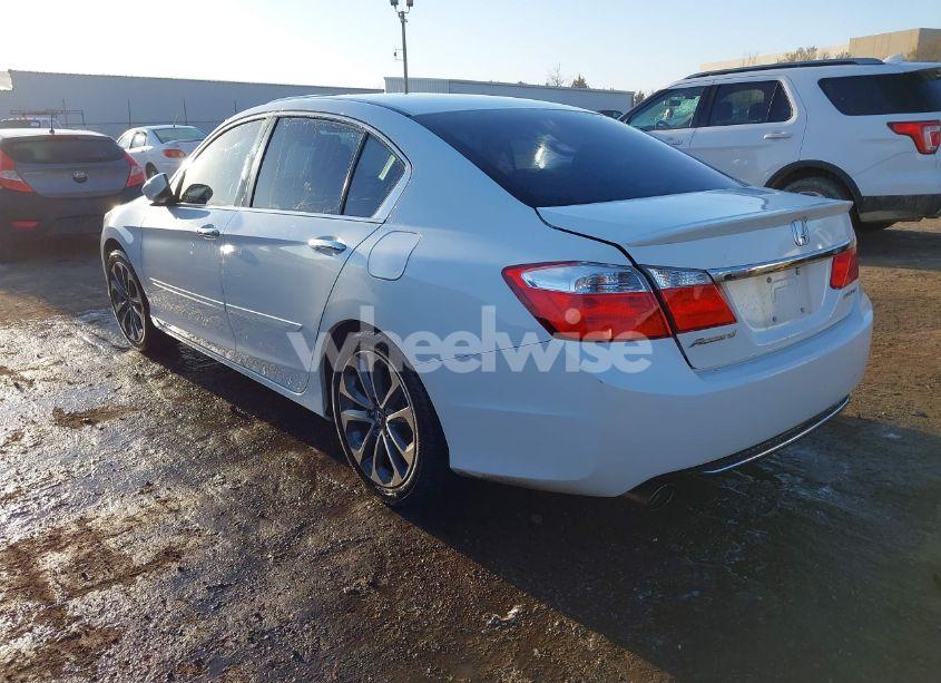 Photo 3 of 2014 Honda Accord SPORT (VIN 1HGCR2F56EA253215)