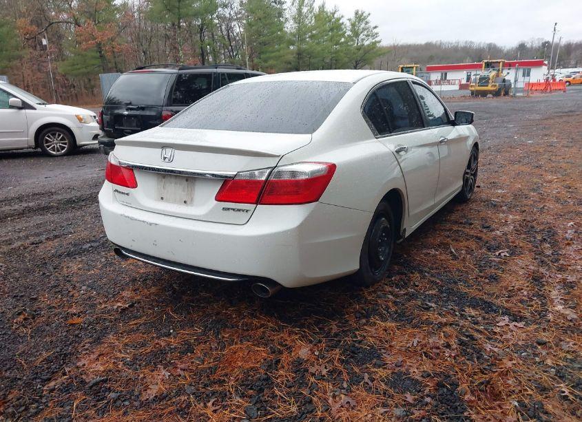 Photo 4 of 2014 Honda Accord SPORT (VIN 1HGCR2F56EA256325)