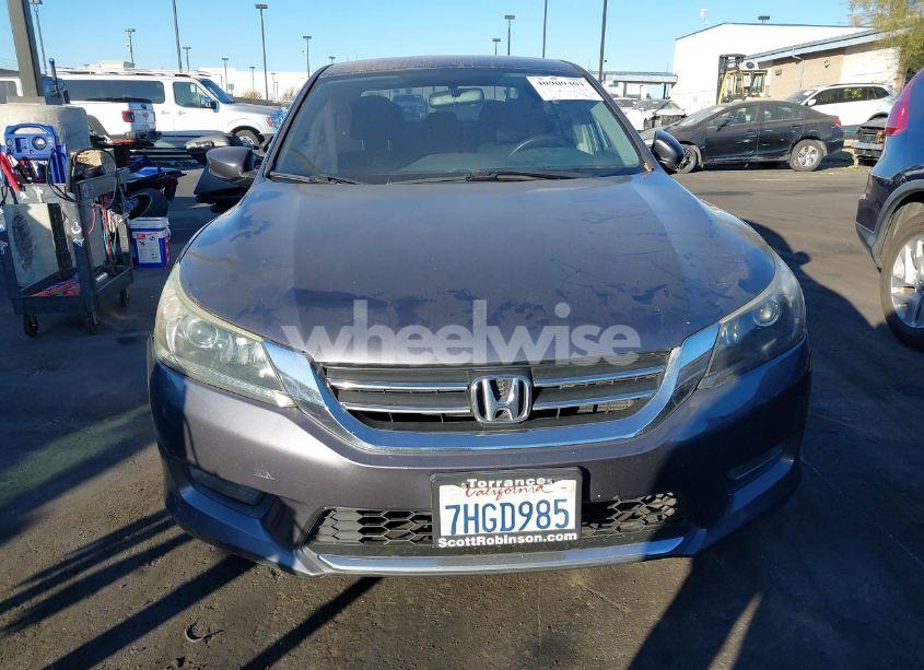 Photo 12 of 2015 Honda Accord SPORT (VIN 1HGCR2F56FA004429)