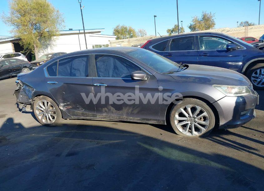 Photo 13 of 2015 Honda Accord SPORT (VIN 1HGCR2F56FA004429)